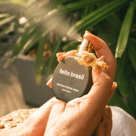 Perfume Feito Brasil Alegria de Ver o Peso Cachaça de Jambu EDP